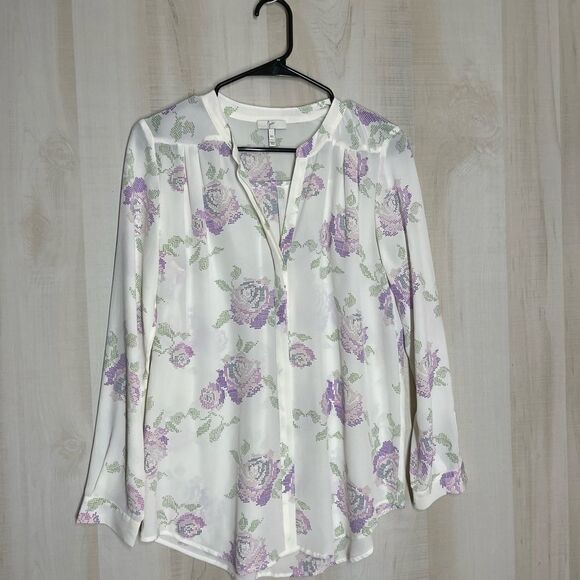 Joie white silk blouse with lavender purple flowers, long sleeve,‎ size XS - Picture 6 of 16